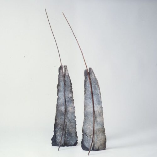 wilg/klei, raku, 1987, 120 cm hoog wilg/klei, raku, 1987, 120 cm hoog