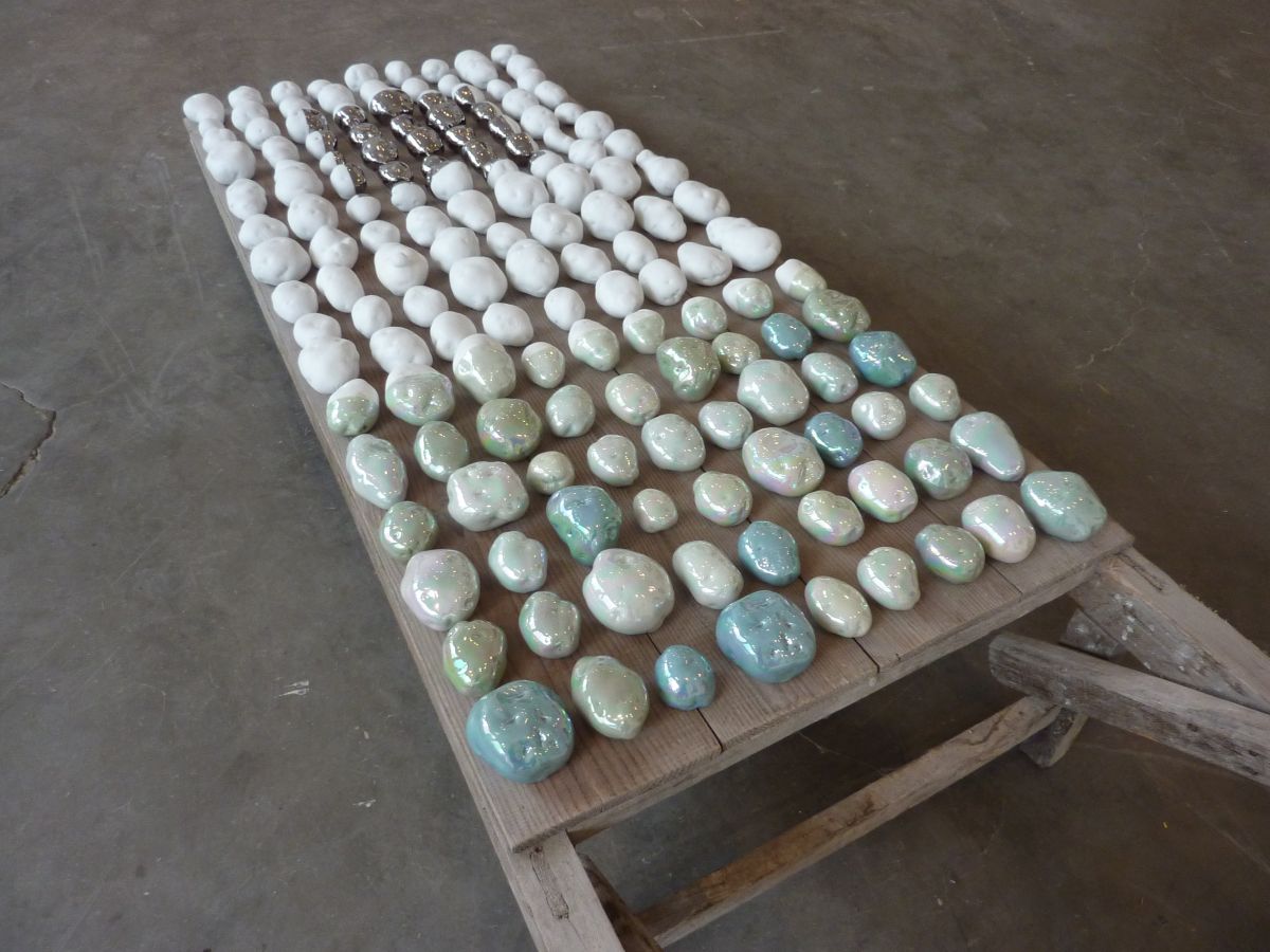 ‘Installatie Potatoes’, Mufei Gallery, Jingdezhen, China ‘Installatie Potatoes’, Mufei Gallery, Jingdezhen, China